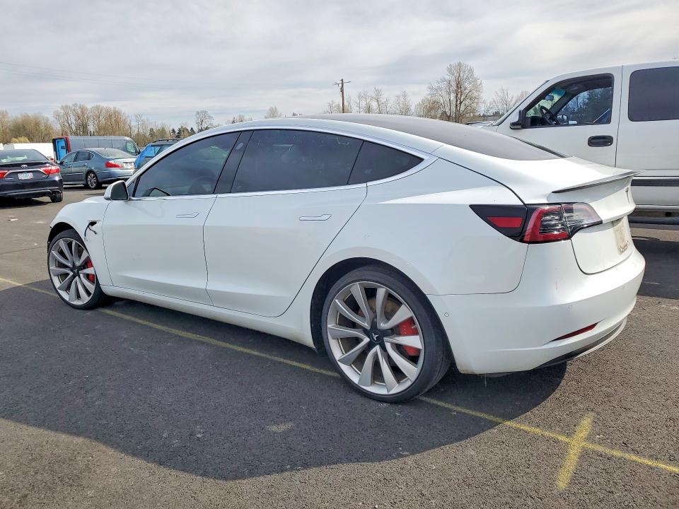2018 Tesla Model 3 მანქანა იყიდება აუქციონზე, vin: 5YJ3E1EB7JF074484, აუქციონის ნომერი: 45542826
