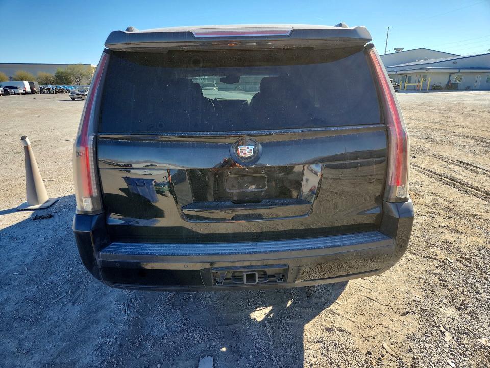 73750615 :رقم المزاد ، 1GYS4CKJ9FR218814 vin ، 2015 Cadillac Escalade P مزاد بيع
