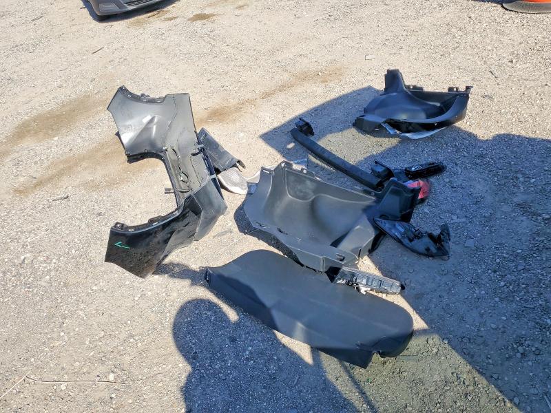 46900606 :رقم المزاد ، 7MUEAAAGXNV015815 vin ، 2022 Toyota Corolla Cross مزاد بيع