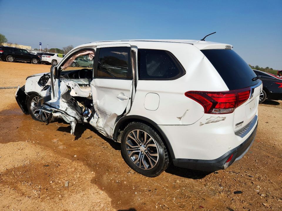 2016 Mitsubishi Outlander მანქანა იყიდება აუქციონზე, vin: JA4AD3A39GZ006284, აუქციონის ნომერი: 46237366