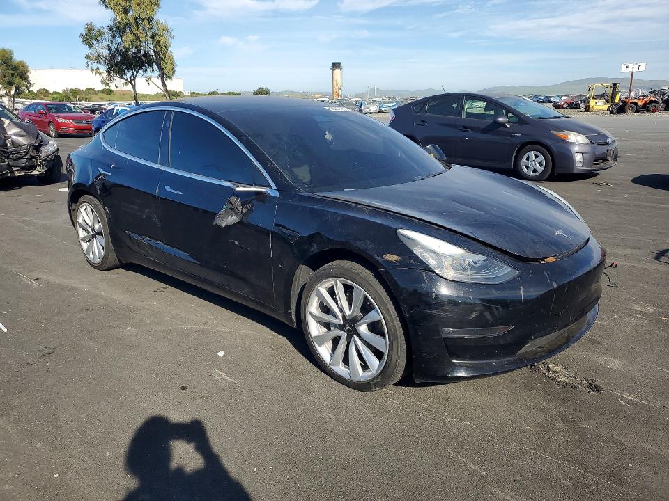 Продаж на аукціоні авто 2019 Tesla Model 3, vin: 5YJ3E1EA2KF432003, номер лоту: 46977256