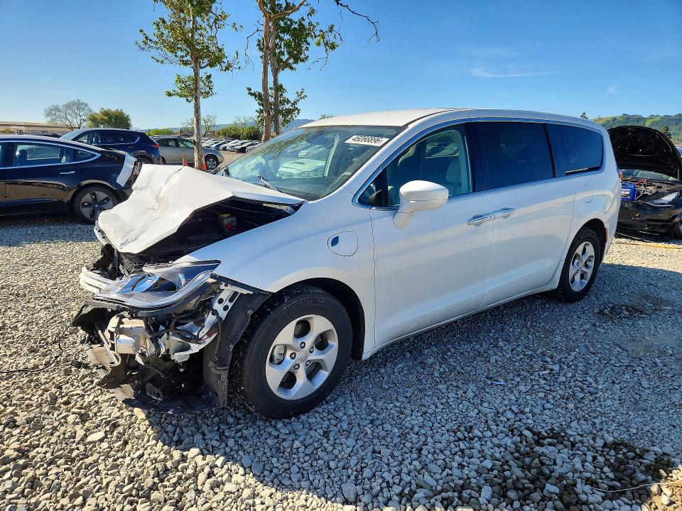 Aukcja sprzedaży 2018 Chrysler Pacifica Touring L F, vin: 2C4RC1H77JR194894, numer aukcji: 46066896