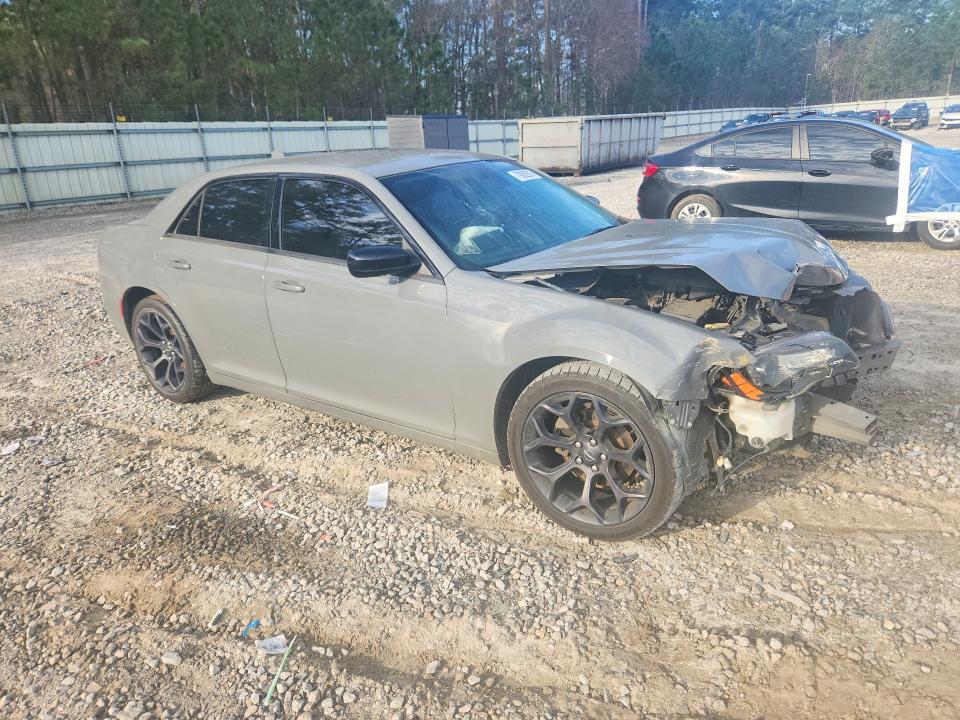 79002675 :رقم المزاد ، 2C3CCAAG8KH569610 vin ، 2019 Chrysler 300 مزاد بيع
