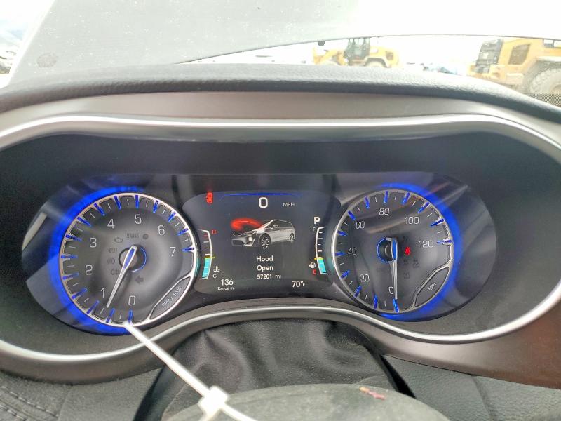 46737146 :رقم المزاد ، 2C4RC1GG5JR353302 vin ، 2018 Chrysler Pacifica مزاد بيع