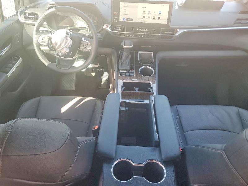 79828985 :رقم المزاد ، 5TDERKEC4SS284680 vin ، 2025 Toyota Sienna مزاد بيع
