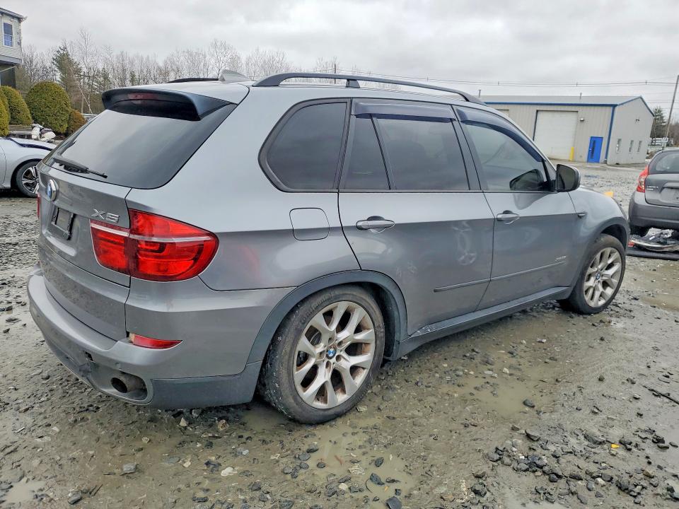 47162856 :رقم المزاد ، 5UXZV4C58BL410519 vin ، 2011 Bmw X5 مزاد بيع