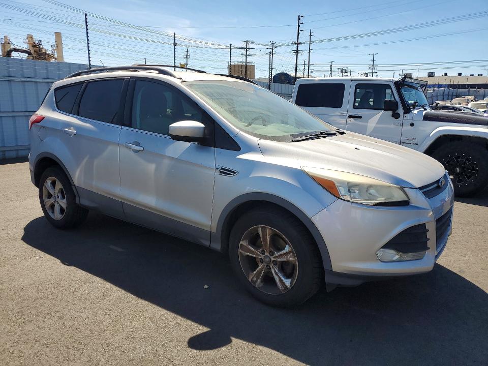 46402786 :رقم المزاد ، 1FMCU0GX5DUB17829 vin ، 2013 Ford Escape مزاد بيع