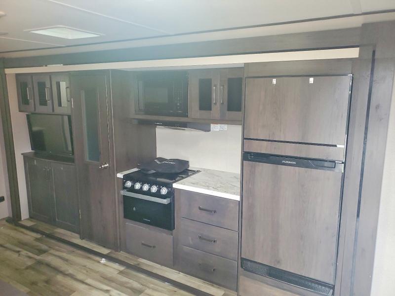 2023 Grand Desi Transcend მანქანა იყიდება აუქციონზე, vin: 573TT3227P8826661, აუქციონის ნომერი: 79645985