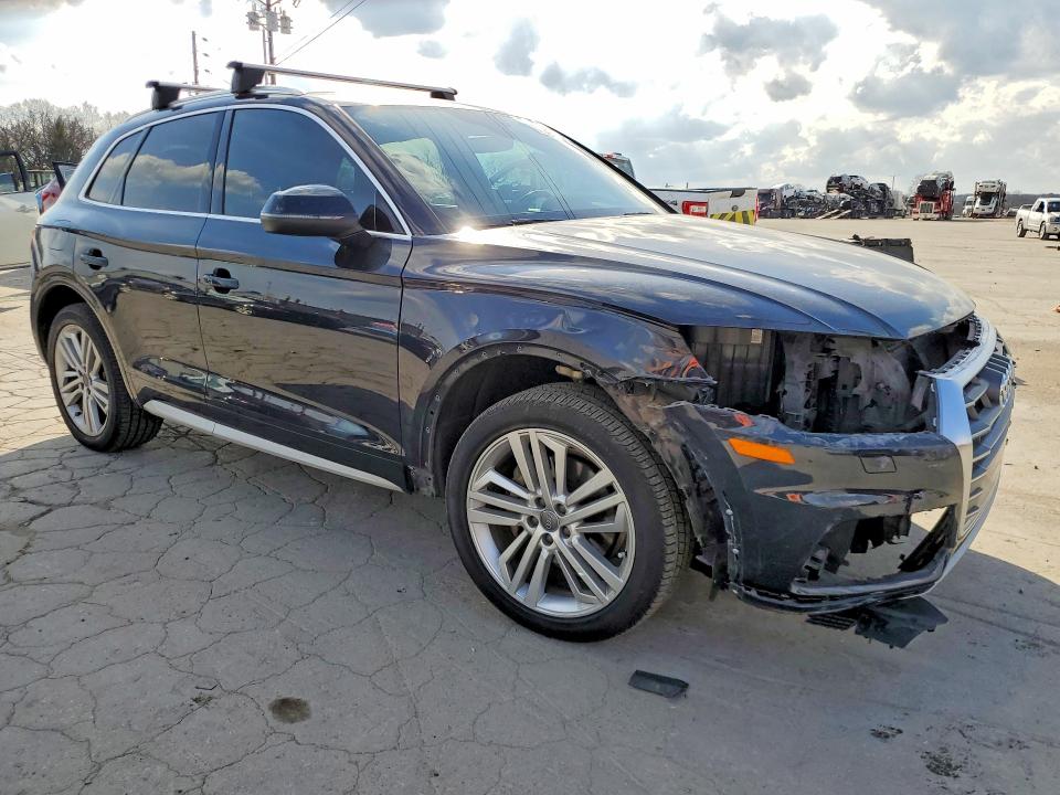 79254405 :رقم المزاد ، WA1BNAFY8J2180826 vin ، 2018 Audi Q5 مزاد بيع