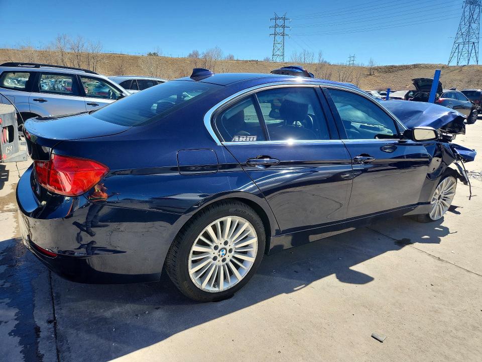 46741056 :رقم المزاد ، WBA3B3C51EJ979560 vin ، 2014 Bmw 328 مزاد بيع
