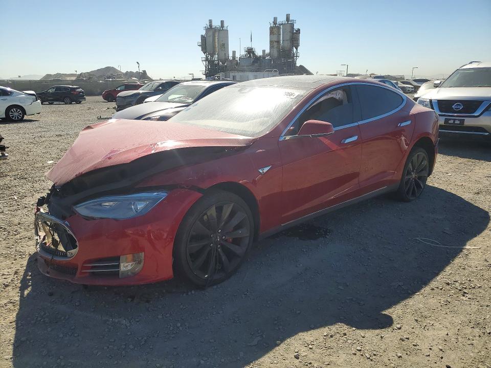 2015 Tesla Model S მანქანა იყიდება აუქციონზე, vin: 5YJSA1H27FFP70191, აუქციონის ნომერი: 46552966
