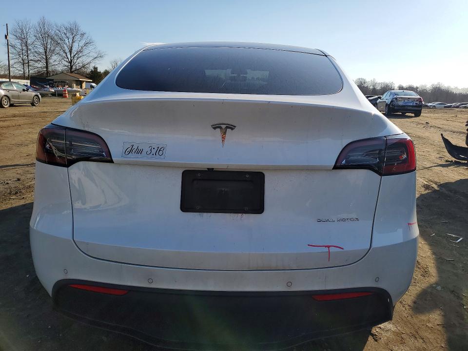 Продаж на аукціоні авто 2021 Tesla Model Y, vin: 5YJYGAEE0MF145541, номер лоту: 45443836