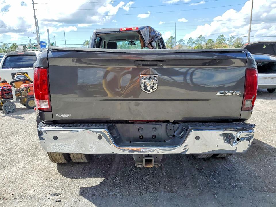 79454435 :رقم المزاد ، 3C63RRGL3JG383735 vin ، 2018 Ram 3500 مزاد بيع