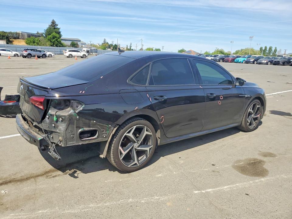 Продажа на аукционе авто 2021 Volkswagen Passat, vin: 1VWMA7A30MC017463, номер лота: 46929406