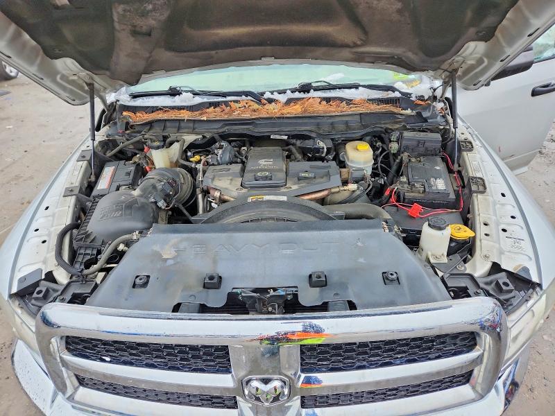 79036065 :رقم المزاد ، 3C6UR5HL6HG670704 vin ، 2017 Ram 2500 مزاد بيع