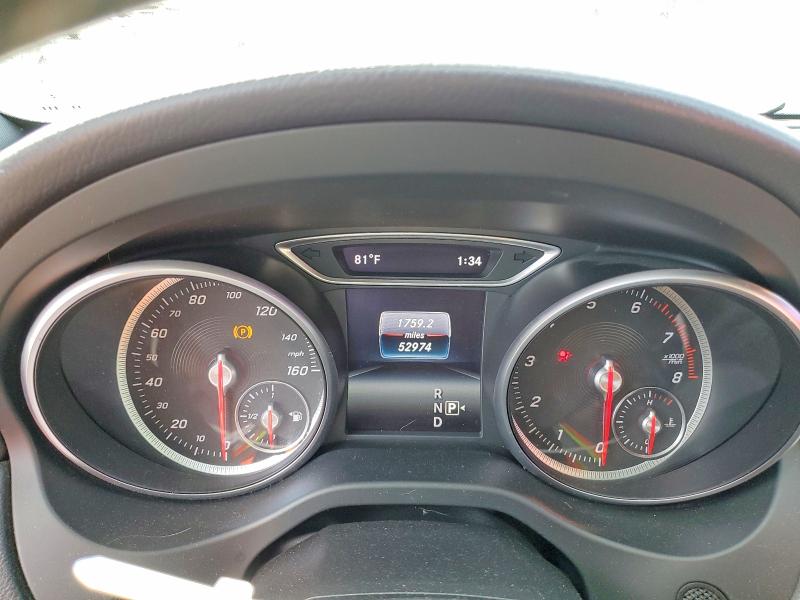 79670025 :رقم المزاد ، WDDSJ4EB7JN613105 vin ، 2018 Mercedes-benz Cla مزاد بيع