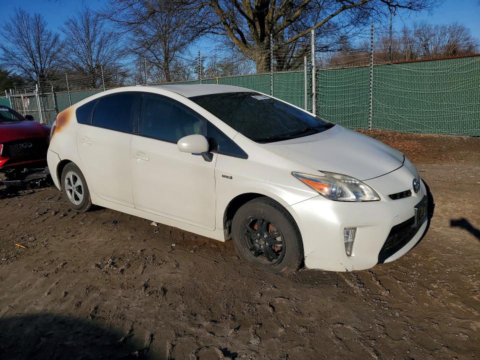 41717206 :رقم المزاد ، JTDKN3DU0F1872805 vin ، 2015 Toyota Prius مزاد بيع