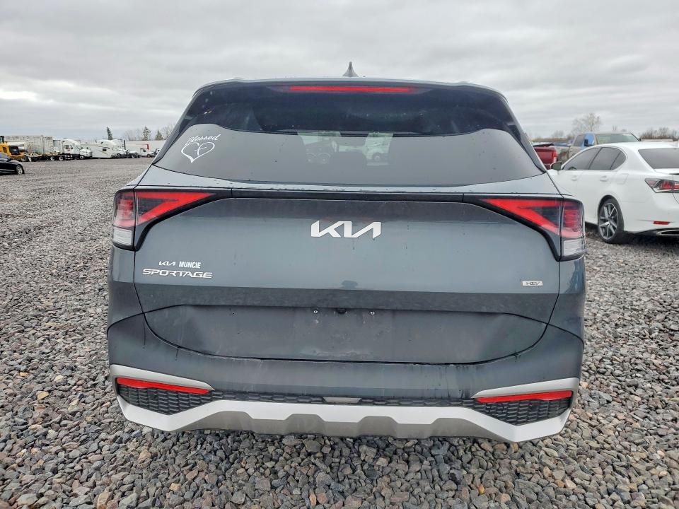 47025906 :رقم المزاد ، KNDPVCAG4P7103095 vin ، 2023 Kia Sportage Hybrid مزاد بيع