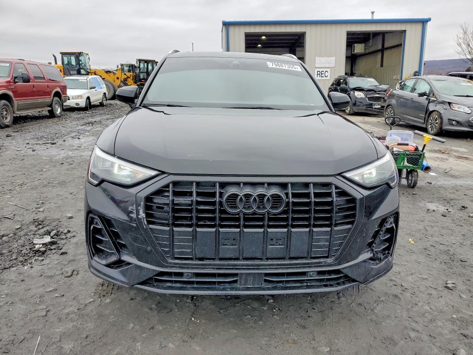 79887355 :رقم المزاد ، WA1DECF30L1117575 vin ، 2020 Audi Q3 مزاد بيع