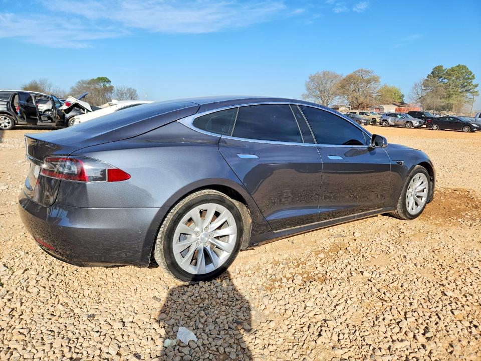 Aukcja sprzedaży 2017 Tesla Model S, vin: 5YJSA1E15HF183616, numer aukcji: 41863556