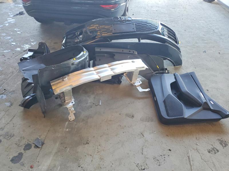 2025 Audi Q6 E-tron მანქანა იყიდება აუქციონზე, vin: WA134BGF1SA063459, აუქციონის ნომერი: 45541166