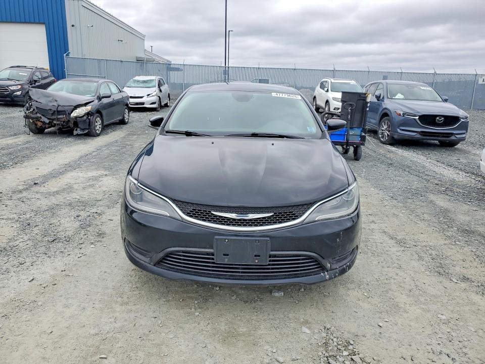 47773626 :رقم المزاد ، 1C3CCCFB2GN139501 vin ، 2016 Chrysler 200 مزاد بيع