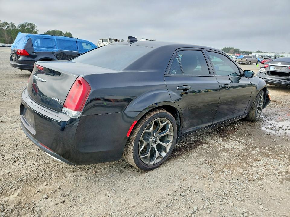 Продажа на аукционе авто 2015 Chrysler 300, vin: 2C3CCABG2FH743160, номер лота: 79529995