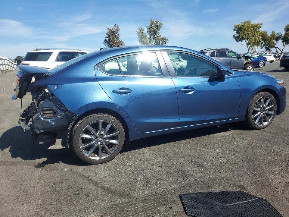 Auction sale of the 2018 Mazda 3, vin: 3MZBN1V31JM175162, lot number: 46259716