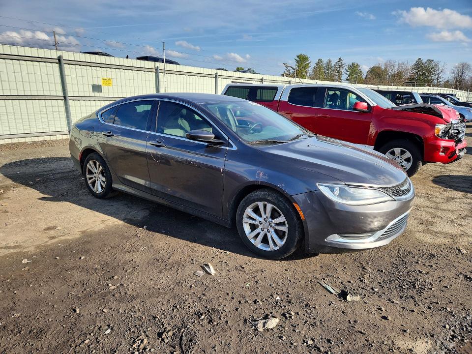 2015 Chrysler 200 მანქანა იყიდება აუქციონზე, vin: 1C3CCCAB5FN697364, აუქციონის ნომერი: 45924896