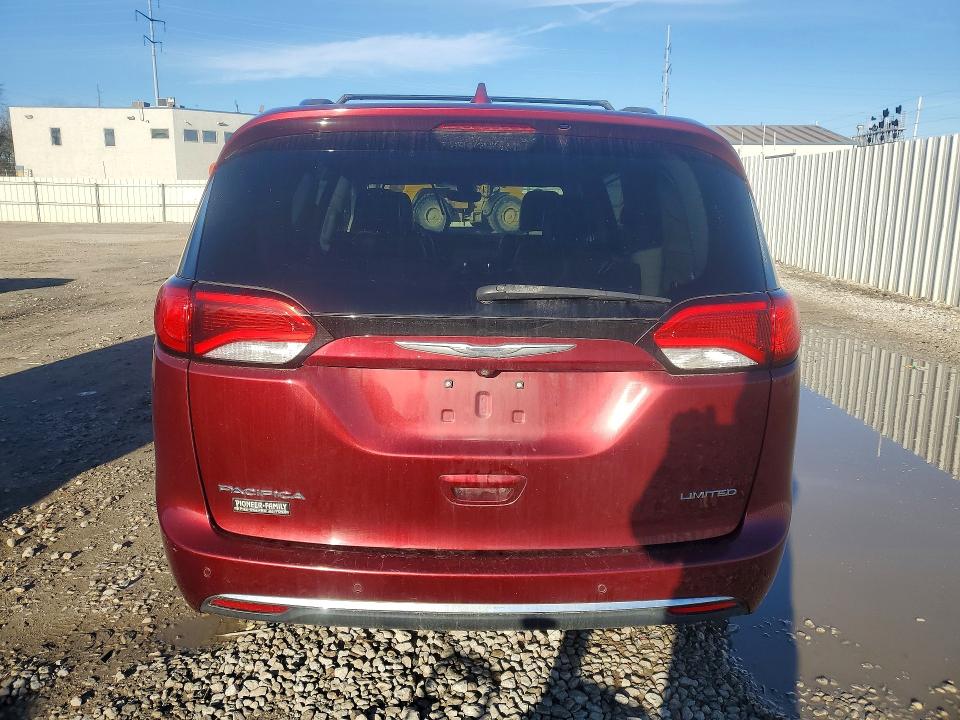 Продажа на аукционе авто 2018 Chrysler Pacifica, vin: 2C4RC1GG8JR141266, номер лота: 42071886