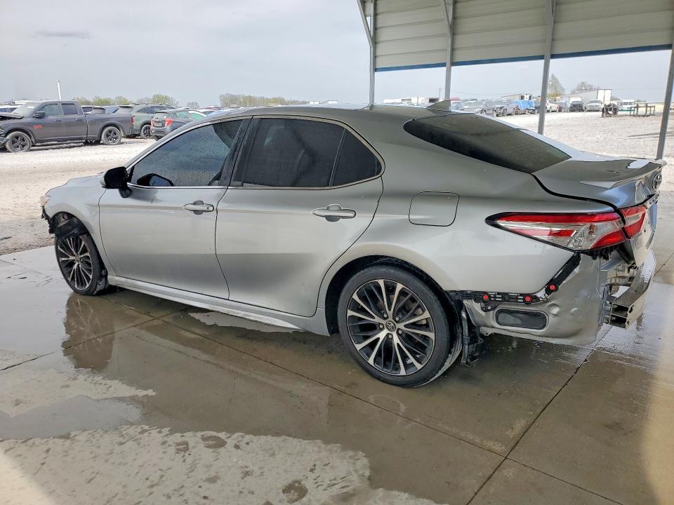 Продаж на аукціоні авто 2020 Toyota Camry, vin: 4T1G11AK5LU889596, номер лоту: 46519146