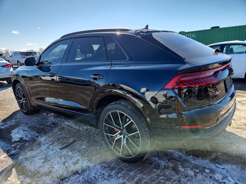 46480946 :رقم المزاد ، WA1EVBF1XND027736 vin ، 2022 Audi Q8 مزاد بيع