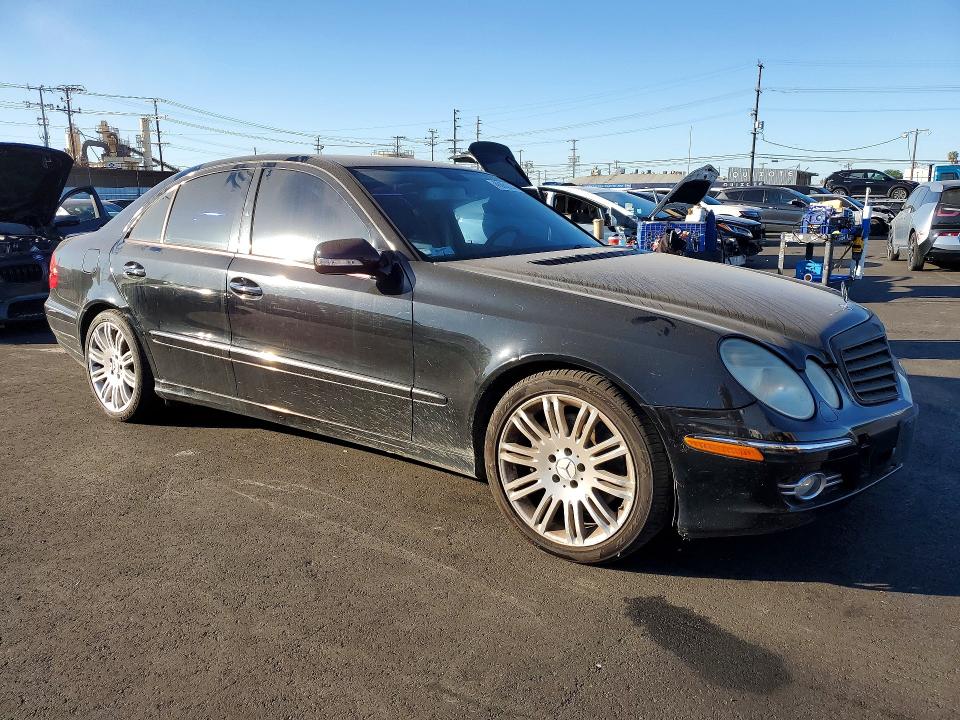 Продажа на аукционе авто 2007 Mercedes-benz E, vin: WDBUF56X17A998972, номер лота: 45950296