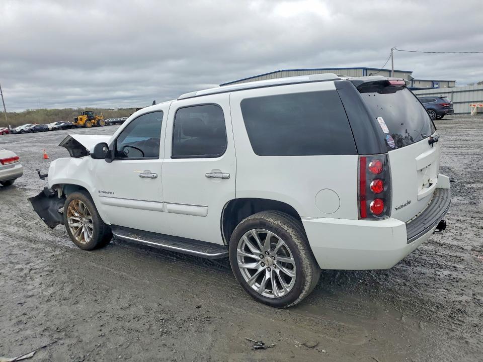 46283736 :رقم المزاد ، 1GKFK63888J102827 vin ، 2008 Gmc Yukon مزاد بيع