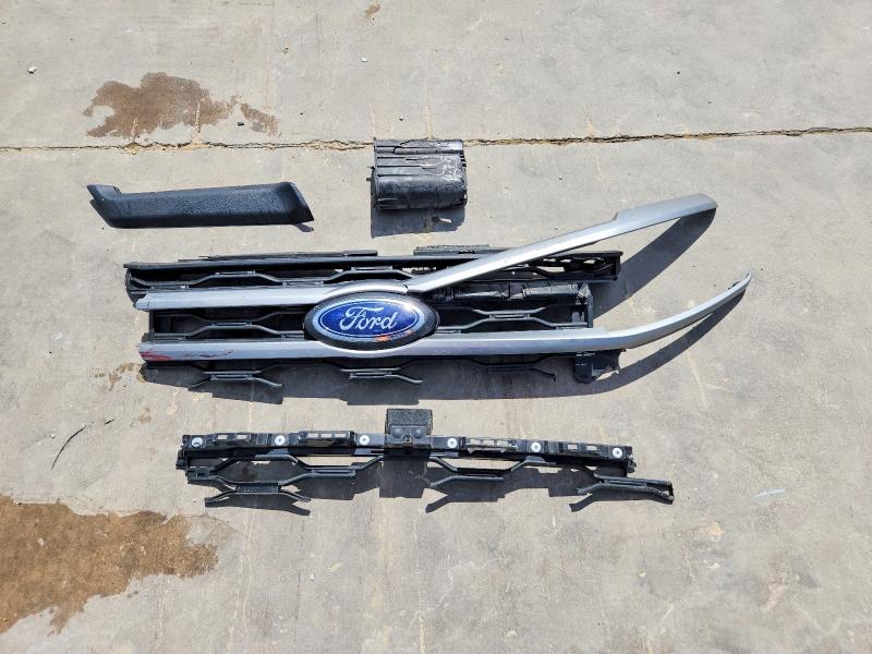 2024 Ford Expedition მანქანა იყიდება აუქციონზე, vin: 1FMJU1H82REB00413, აუქციონის ნომერი: 46583786