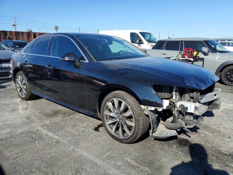 Продажа на аукционе авто 2021 Audi A4, vin: WAUABAF45MN006705, номер лота: 47422726