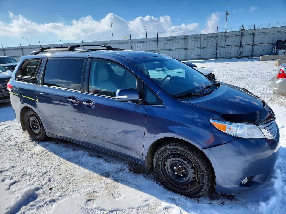 Продажа на аукционе авто 2013 Toyota Sienna, vin: 5TDDK3DC2DS061984, номер лота: 47533646