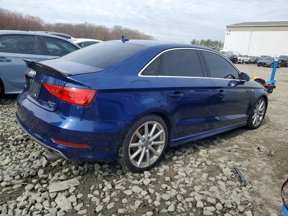 47355186 :رقم المزاد ، WAUKFGFF8F1020282 vin ، 2015 Audi A3 مزاد بيع