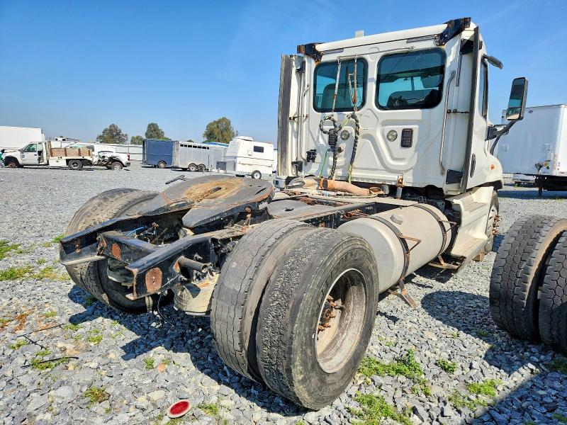 Продаж на аукціоні авто 2015 Freightliner Cascadia, vin: 1FUBGED56FLGL0454, номер лоту: 41761476