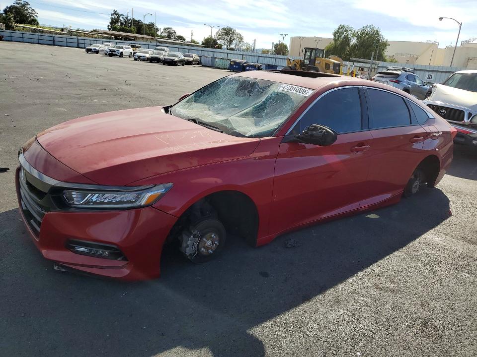 47306006 :رقم المزاد ، 1HGCV2F3XJA014268 vin ، 2018 Honda Accord مزاد بيع