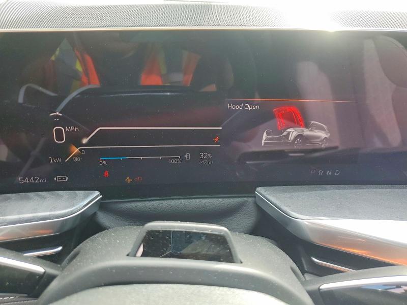 2025 Cadillac Escalade Iq მანქანა იყიდება აუქციონზე, vin: 1GYTEEKL8SU108083, აუქციონის ნომერი: 46139296