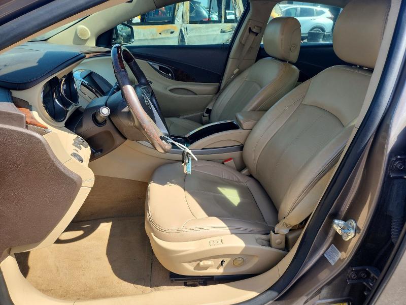 41746066 :رقم المزاد ، 1G4GE5ED5BF282561 vin ، 2011 Buick Lacrosse مزاد بيع