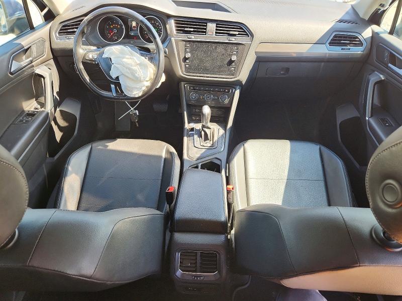2018 Volkswagen Tiguan მანქანა იყიდება აუქციონზე, vin: 3VV3B7AX8JM000923, აუქციონის ნომერი: 41664126