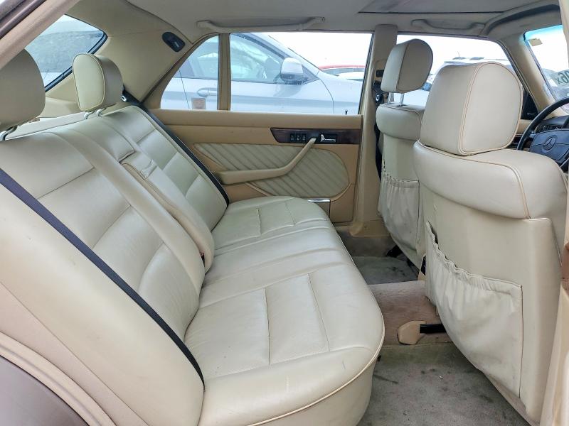 Продаж на аукціоні авто 1991 Mercedes-benz 560, vin: WDBCA39E6MA576927, номер лоту: 45691606