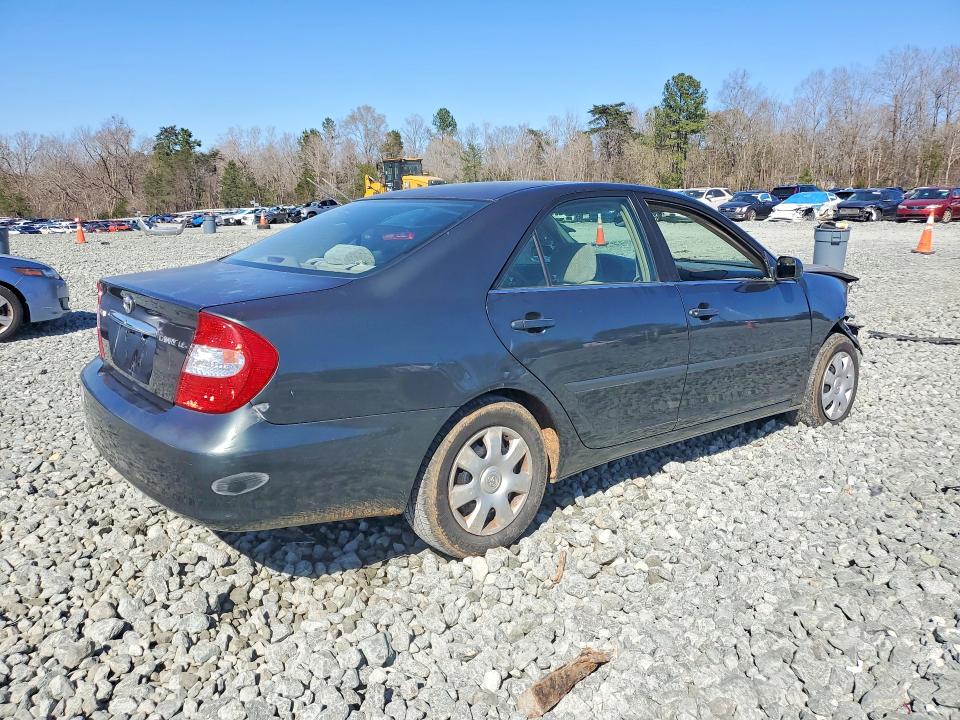 46423556 :رقم المزاد ، 4T1BE32K63U674947 vin ، 2003 Toyota Camry مزاد بيع