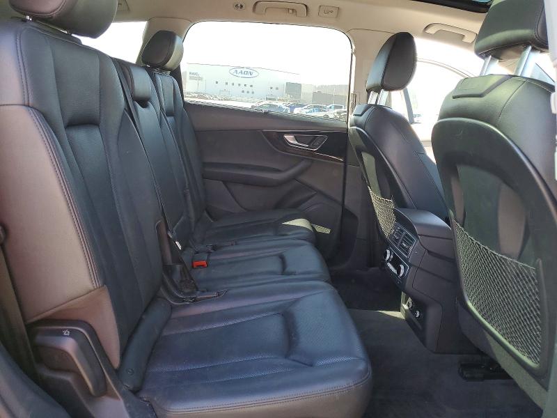Продаж на аукціоні авто 2018 Audi Q7, vin: WA1VAAF78JD015556, номер лоту: 46576036