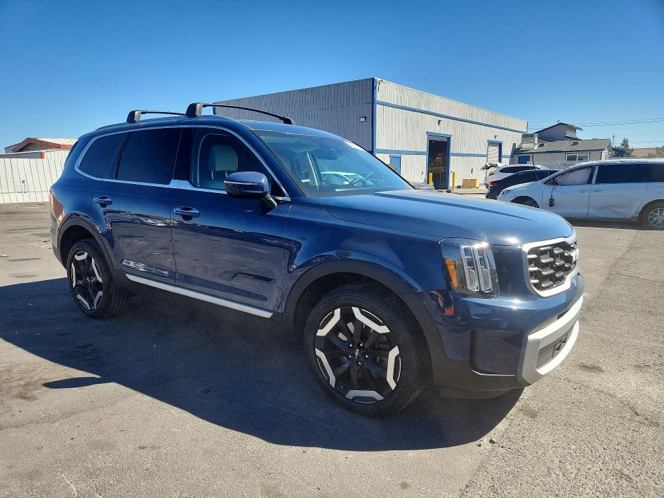 Продажа на аукционе авто 2024 Kia Telluride, vin: 5XYP6DGC3RG484211, номер лота: 46898146