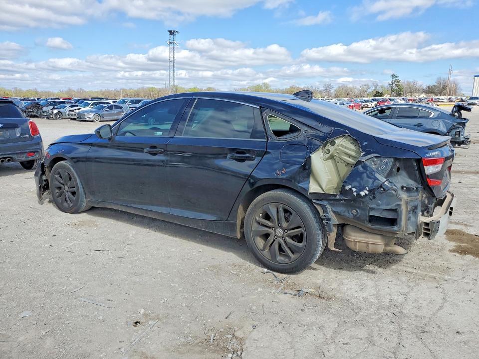 79938225 :رقم المزاد ، 1HGCV1F18KA165054 vin ، 2019 Honda Accord مزاد بيع