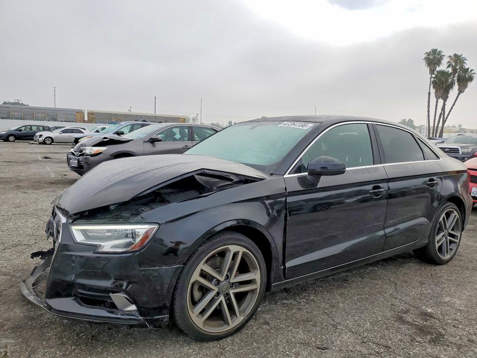 Продаж на аукціоні авто 2019 Audi A3, vin: WAUAUGFF7K1010970, номер лоту: 47264186