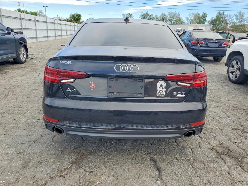 Продаж на аукціоні авто 2018 Audi A4, vin: WAUKMAF48JN020222, номер лоту: 45784886